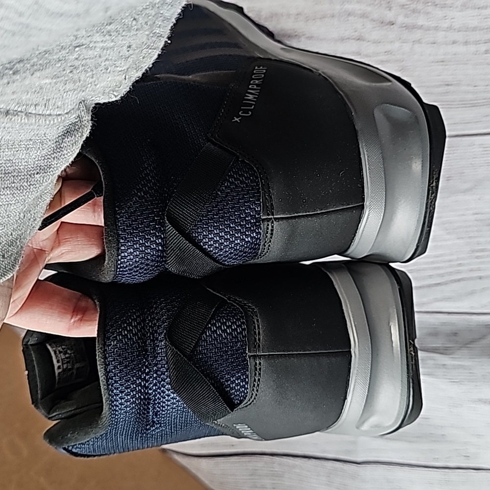 NWT adidas 8.5 outdoor Terrex Mid ClimaProof Snow boots - Picture 5 of 6